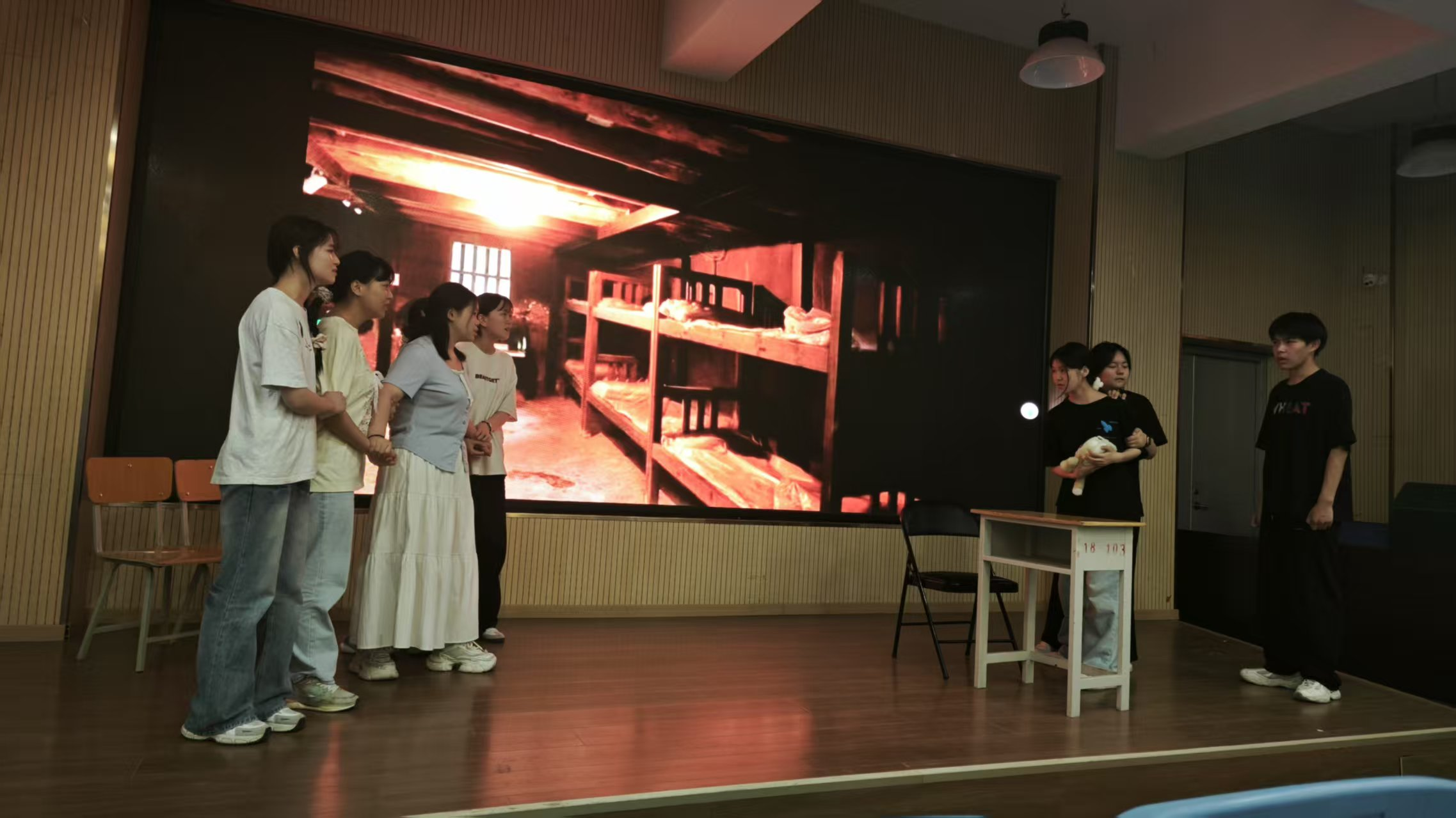 圖片1.png 圖片1.png